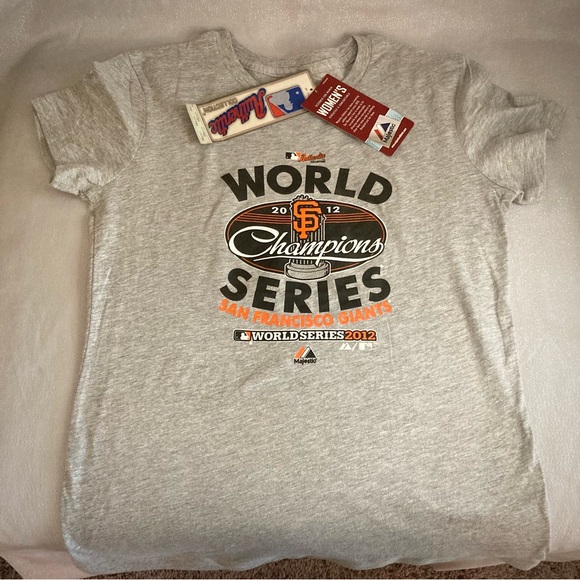 SF Giants World Series 2010, 2012 T-Shirts - Picture 3 of 10